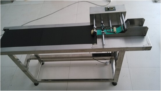 電子調(diào)速分頁(yè)機(jī)